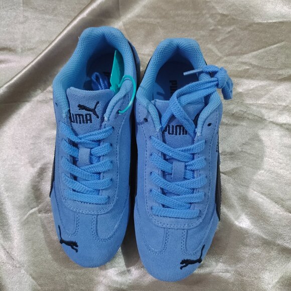Puma Women's Blue Sneakers - Picture 7 of 7